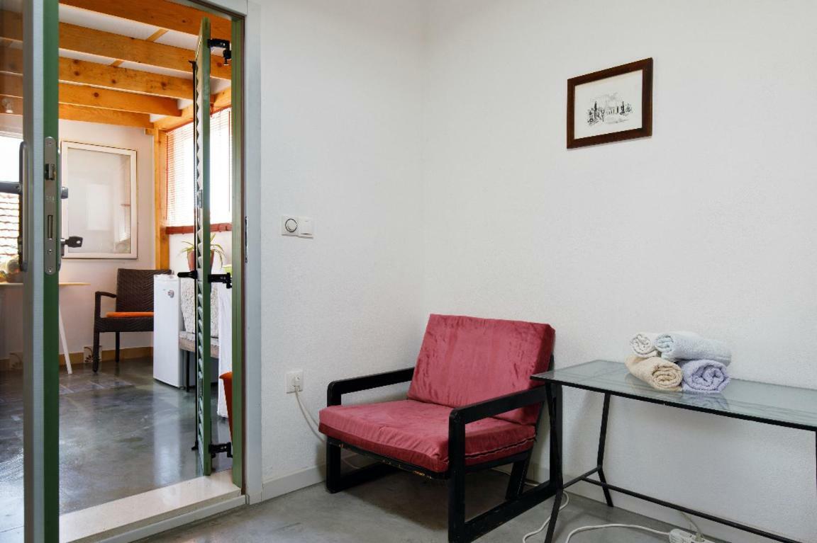 Luka'S House - Zf Hvar 赫瓦尔 外观 照片