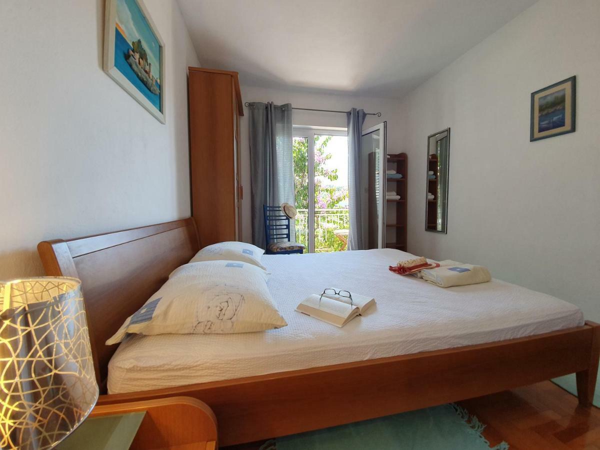 Luka'S House - Zf Hvar 赫瓦尔 外观 照片