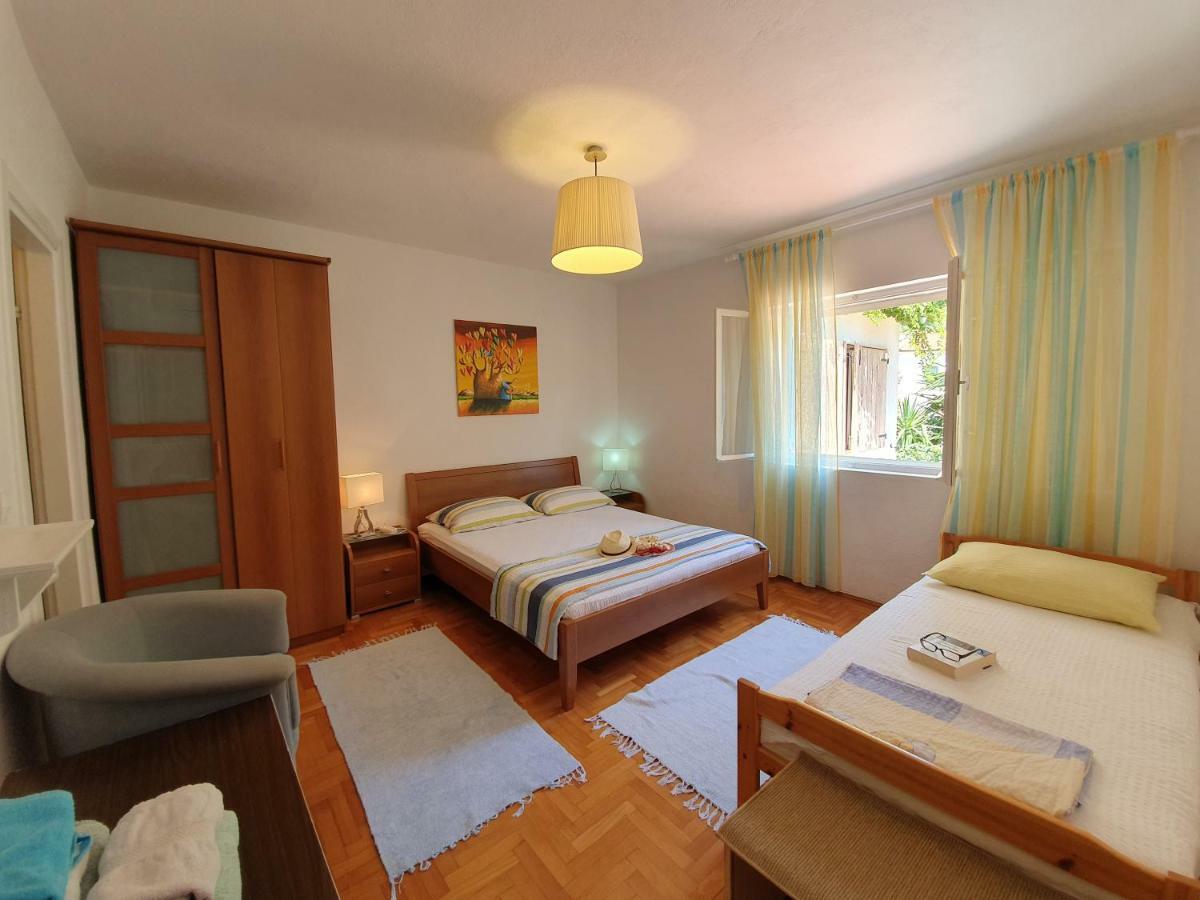 Luka'S House - Zf Hvar 赫瓦尔 外观 照片